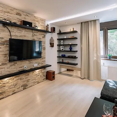 Modern Elegance Retreat Διαμέρισμα *