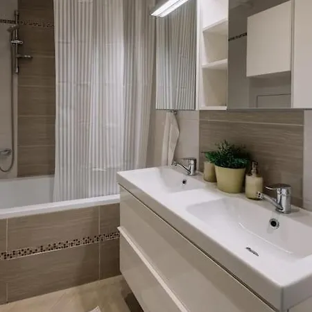 Modern Elegance Retreat Appartement Bratislava