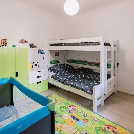 Modern Elegance Retreat Apartment Bratislava